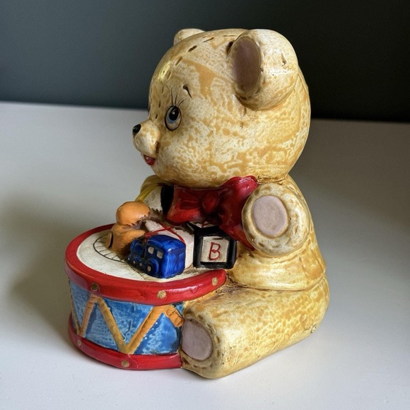 Vintage 1981 ENESCO Teddy Bear W/ Toys Drum Coin Bank COLORFUL Train‎ Rare T65 - Picture 4 of 9